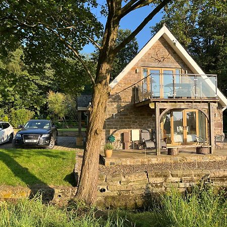 Cosy Alpine Cottage In The Heart Of Lancashire Catterall Esterno foto