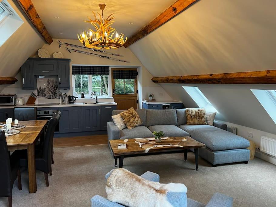 Cosy Alpine Cottage In The Heart Of Lancashire Catterall Esterno foto