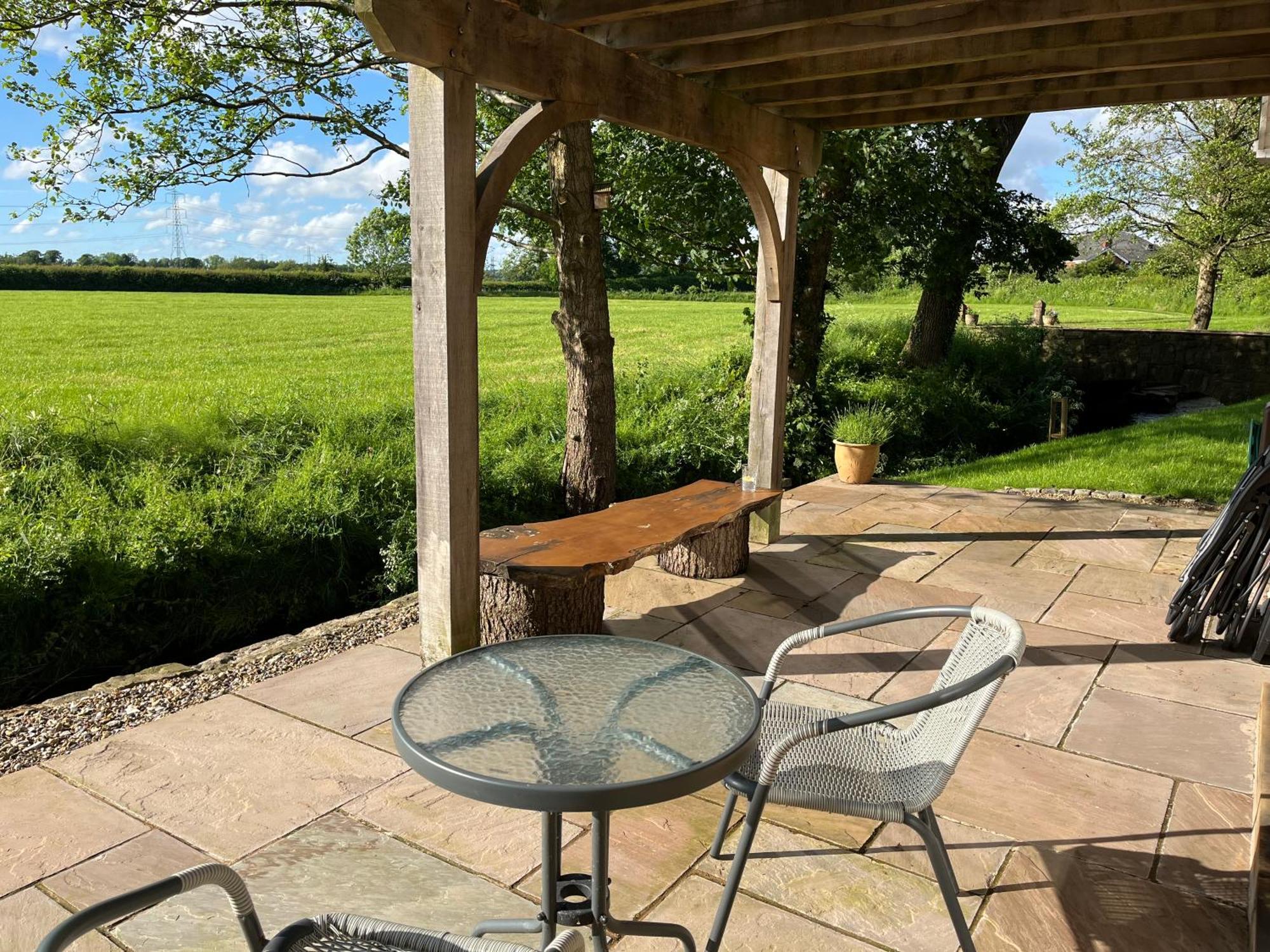 Cosy Alpine Cottage In The Heart Of Lancashire Catterall Esterno foto